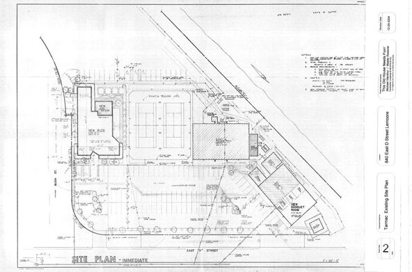 ±9,600 SF Turn Key Restaurant Building: 850 East D Street, Lemoore, CA 93245